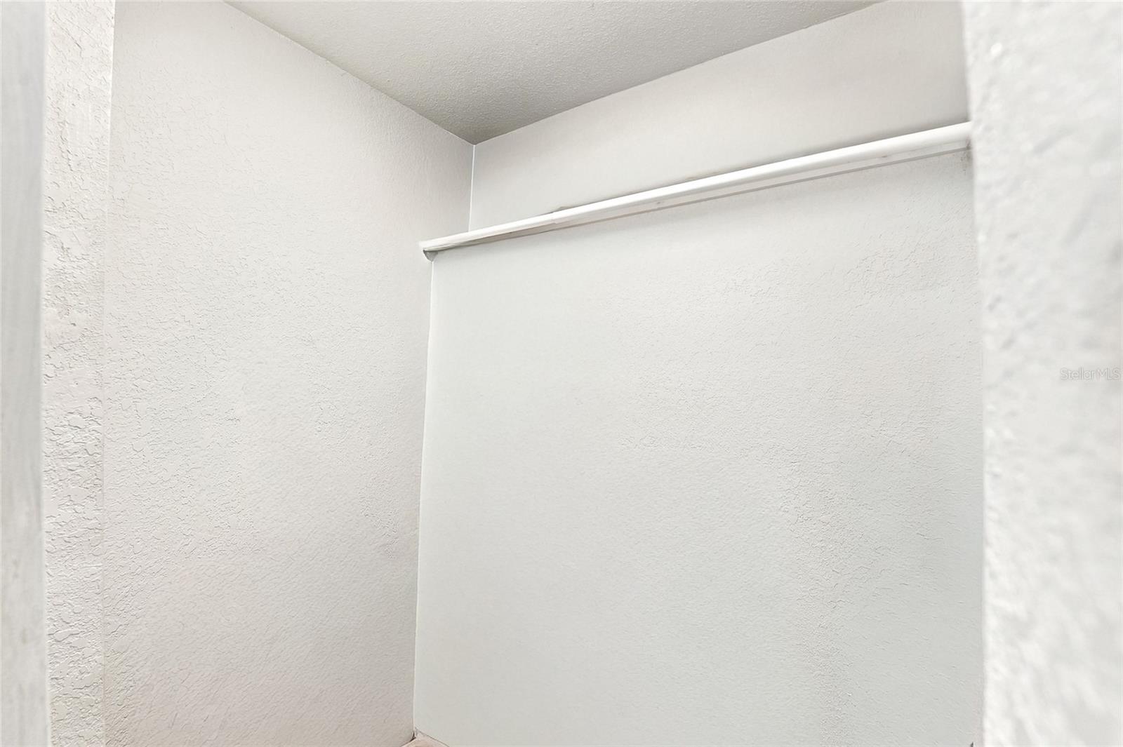 4015 RIVER HILLS DR — photo 31