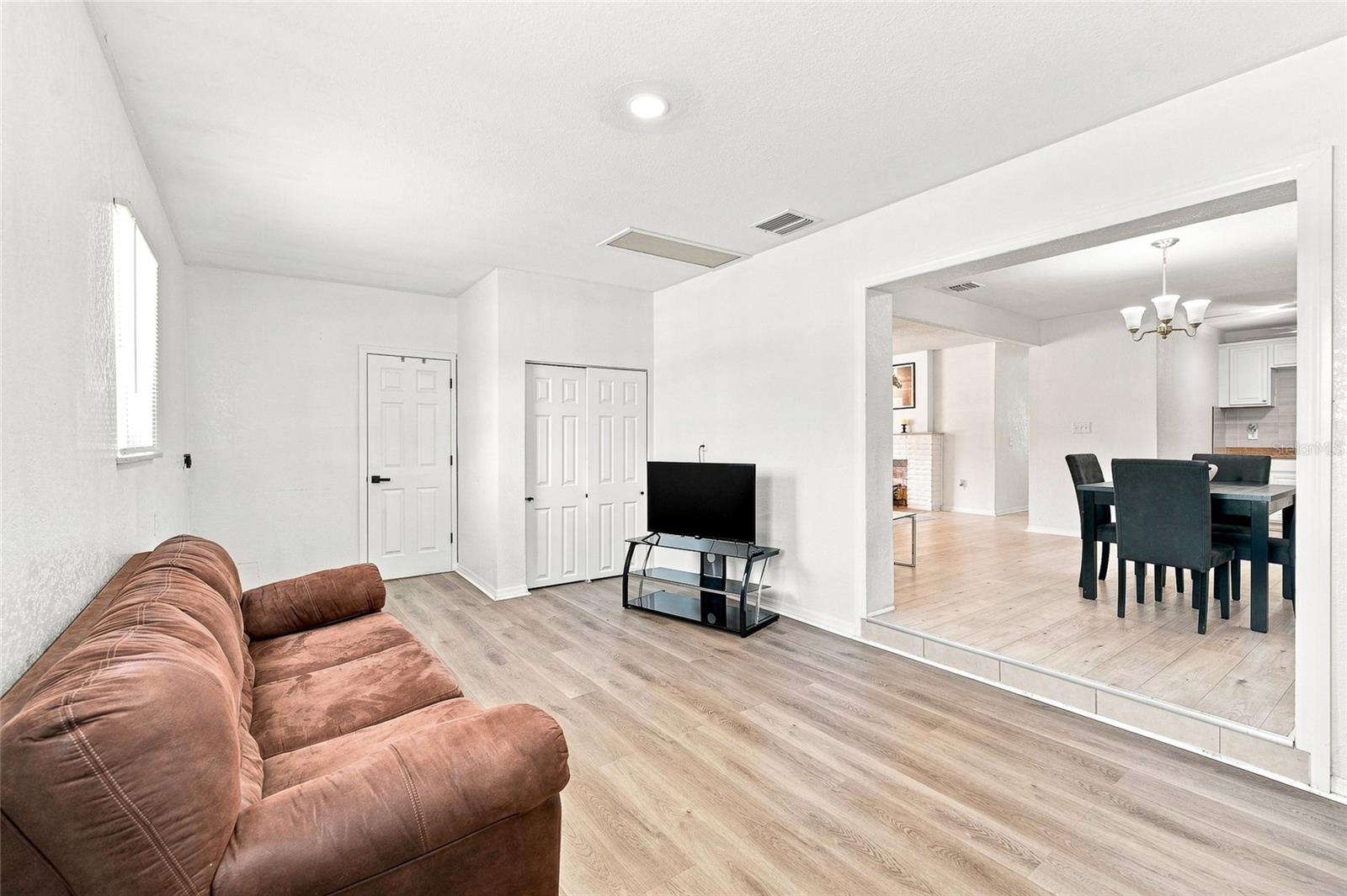 4015 RIVER HILLS DR — photo 21