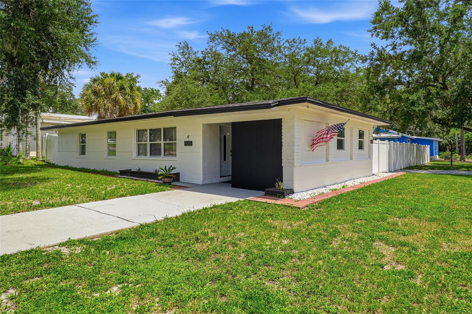 4015 RIVER HILLS DR — photo 4
