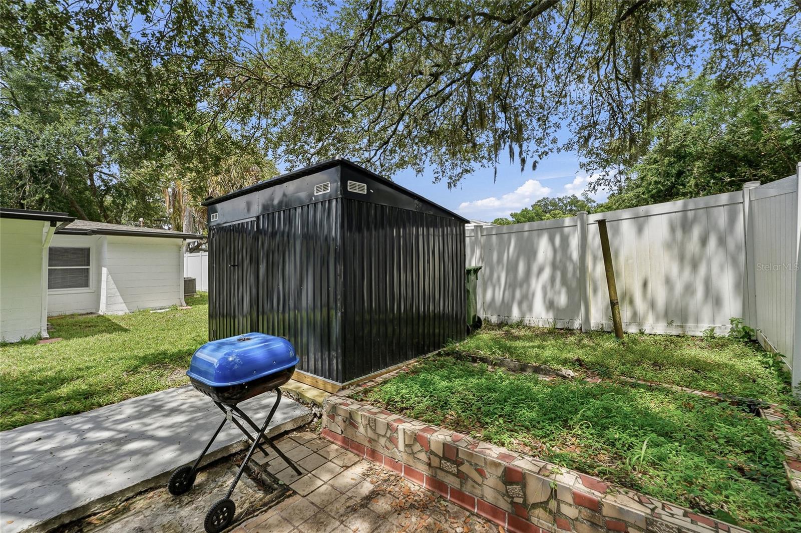 4015 RIVER HILLS DR — photo 45