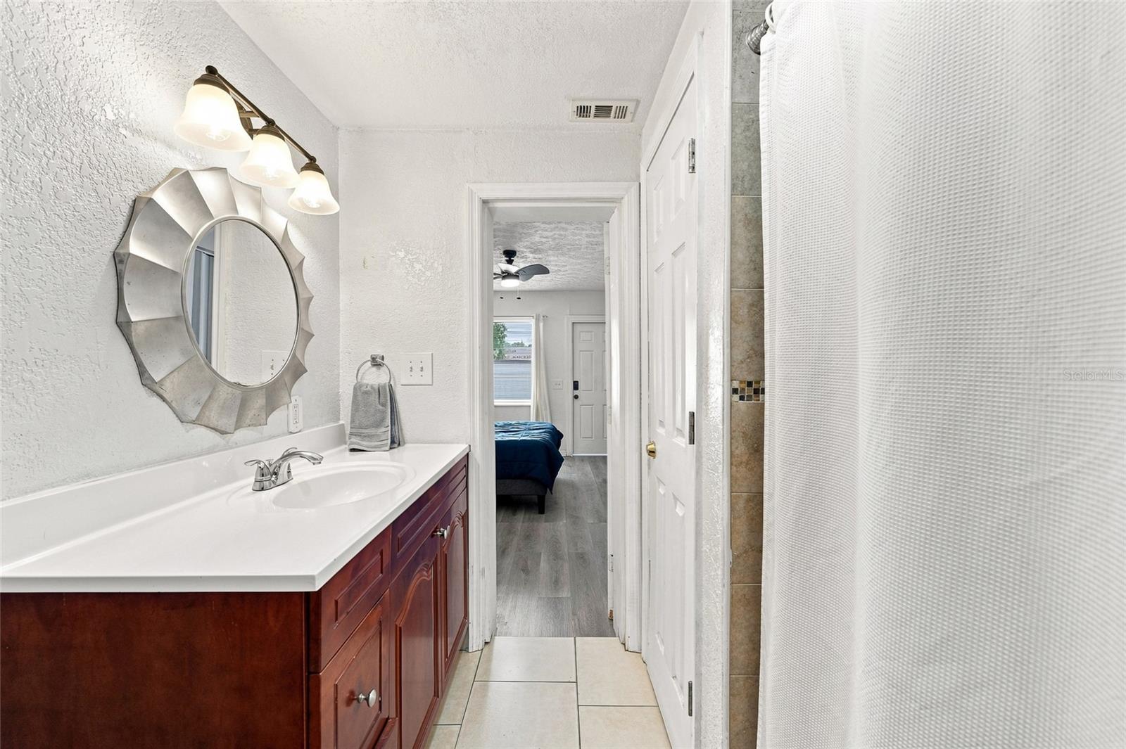 4015 RIVER HILLS DR — photo 42