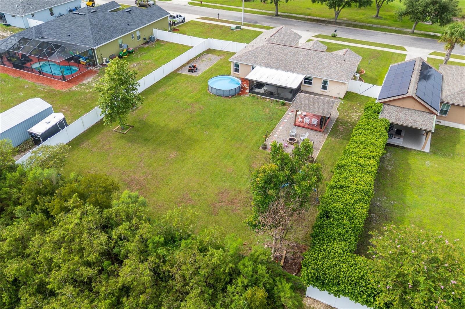 708 TOWER GROVE DR — photo 27