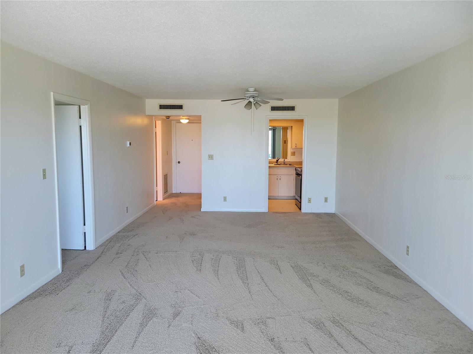 400 64TH AVE #1001 W — photo 3