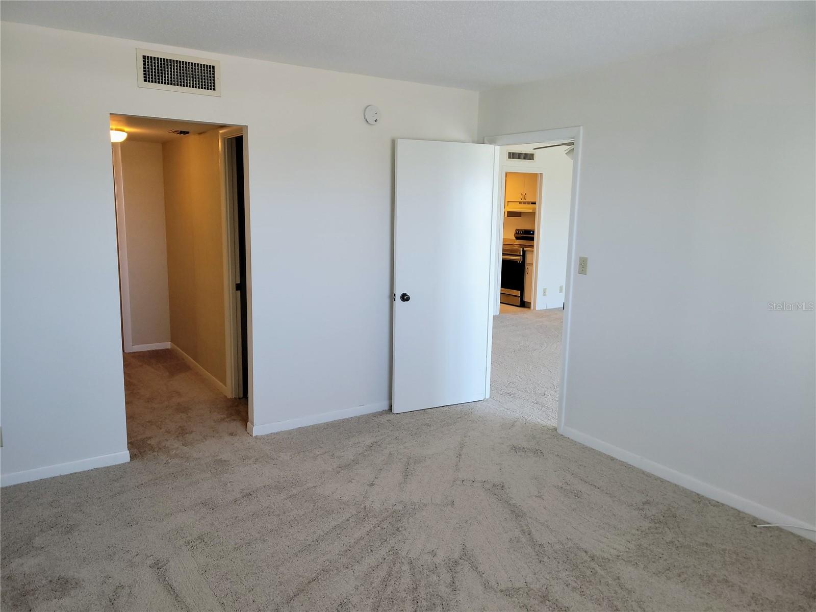 400 64TH AVE #1001 W — photo 11