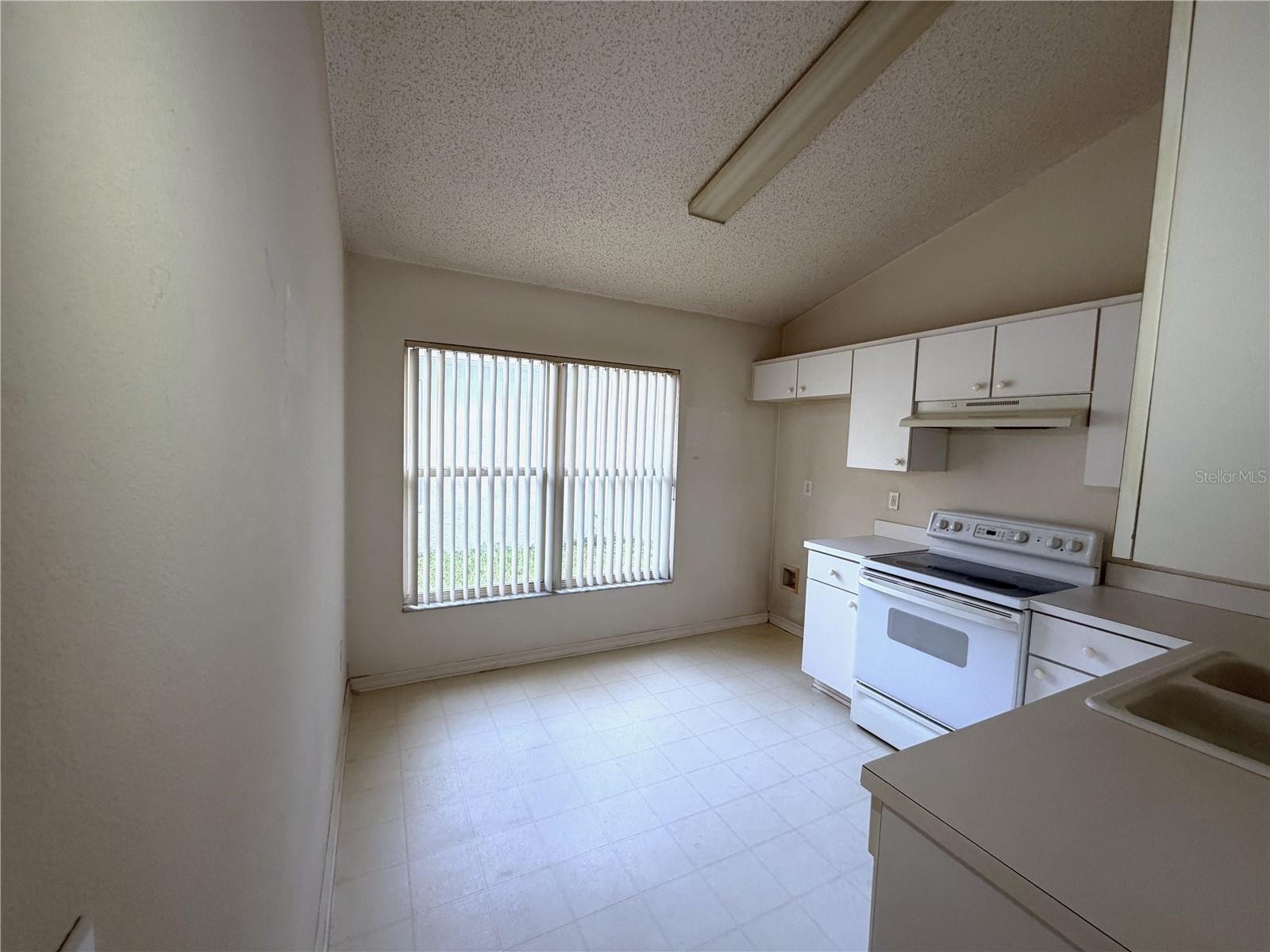 6608 NORTHHAVEN CT — photo 5