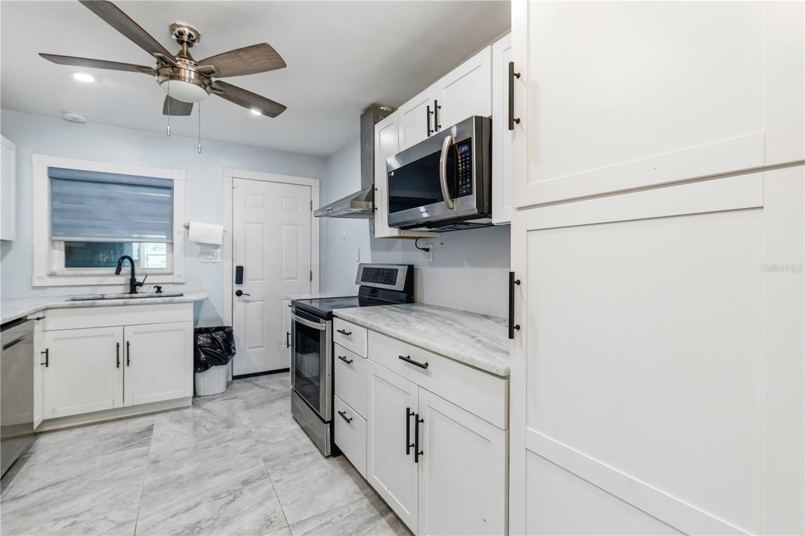 3706 OLD BRADENTON RD — photo 16
