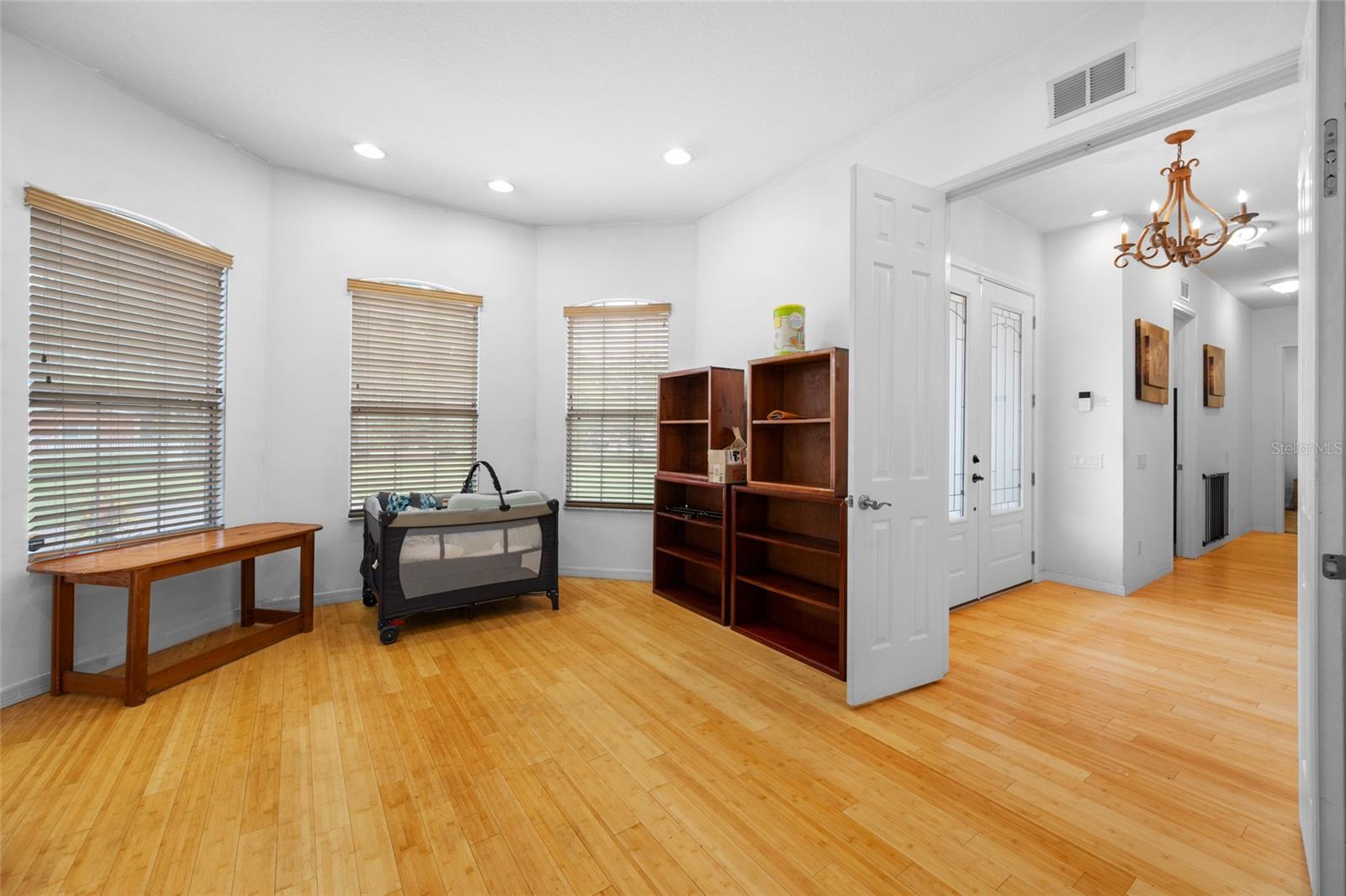 13030 DELWOOD RD — photo 21