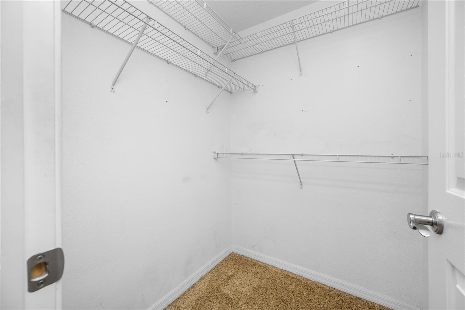 13030 DELWOOD RD — photo 34