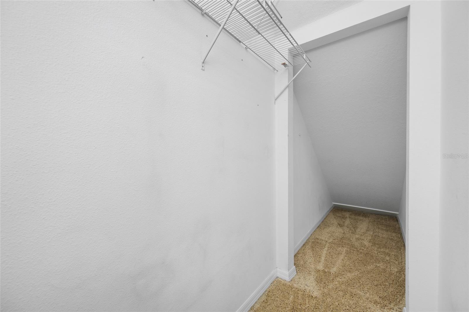13030 DELWOOD RD — photo 35