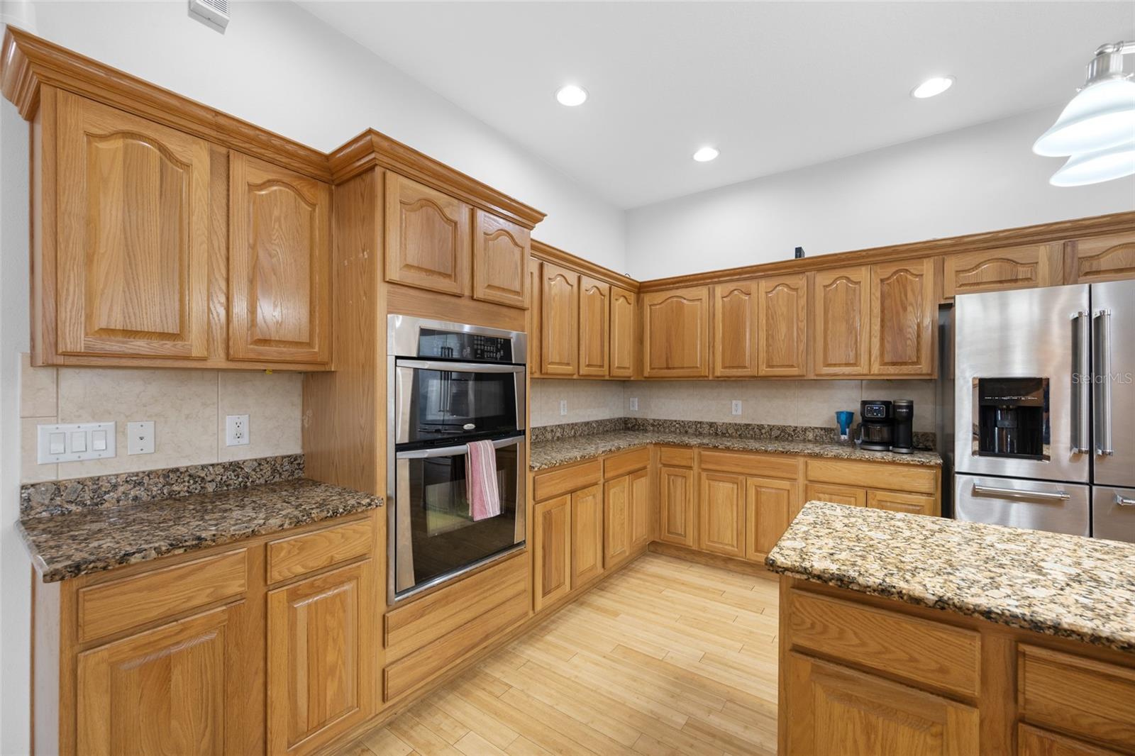 13030 DELWOOD RD — photo 16