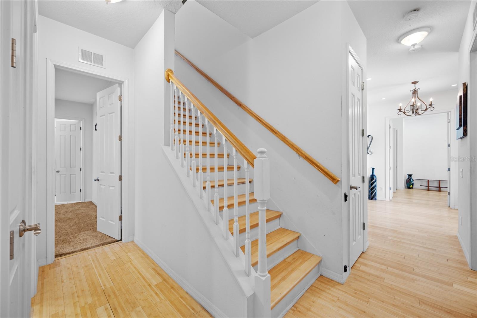 13030 DELWOOD RD — photo 24