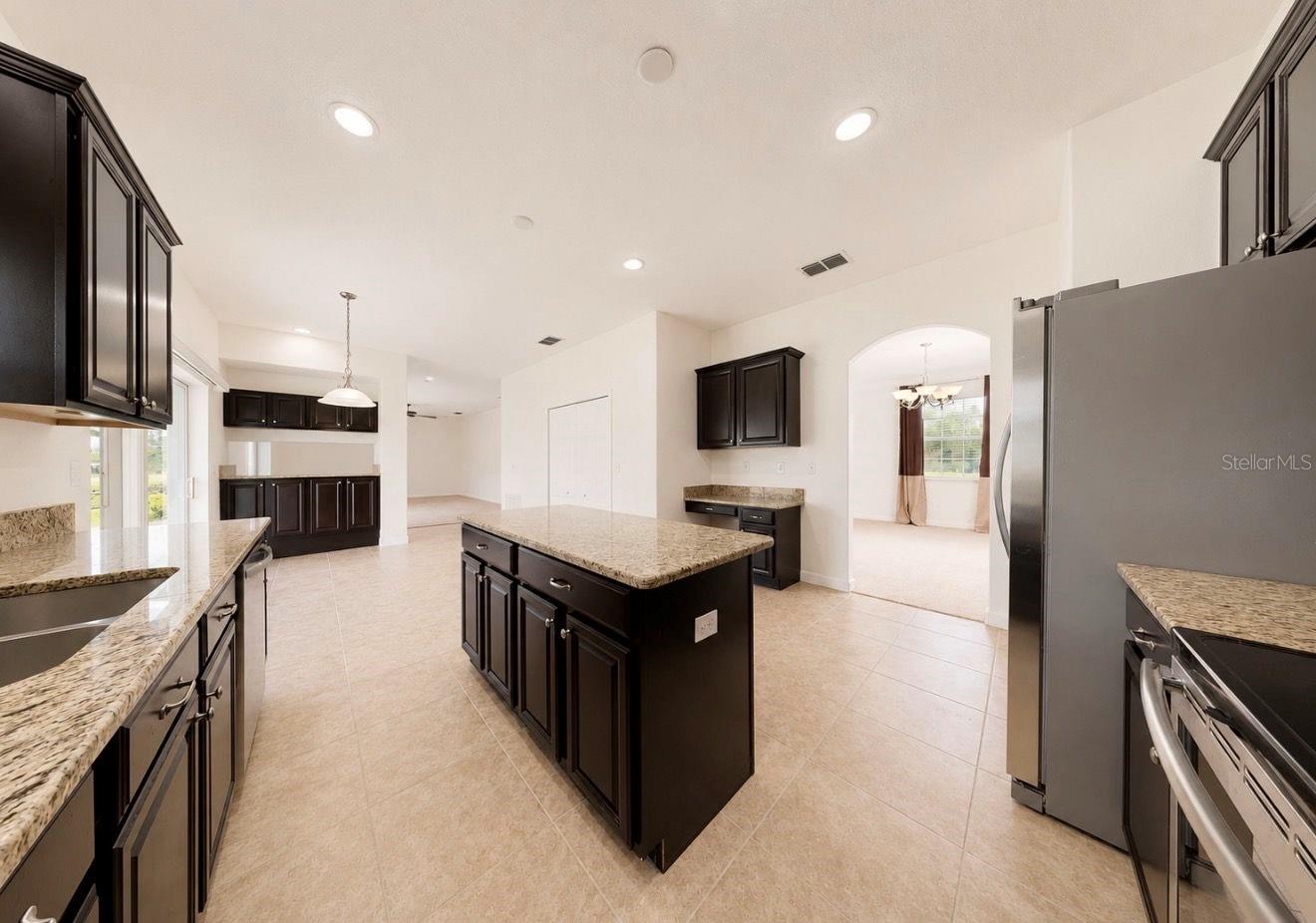 125 ORANGE MILL AVE — photo 18