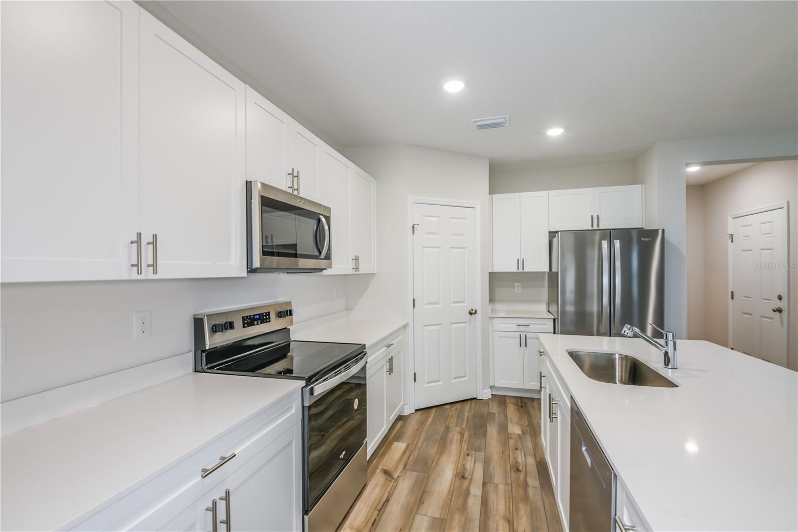 9888 PELICAN COAST DR — photo 11