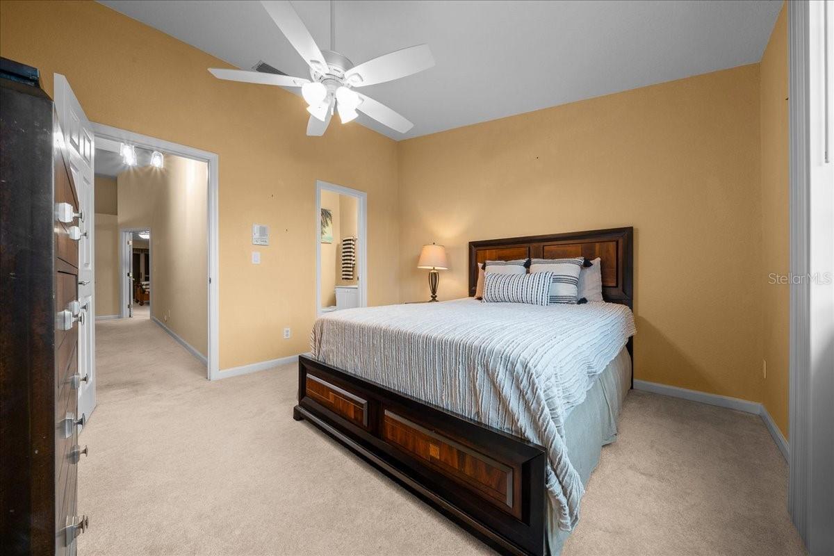 158 BRENT CIR — photo 35