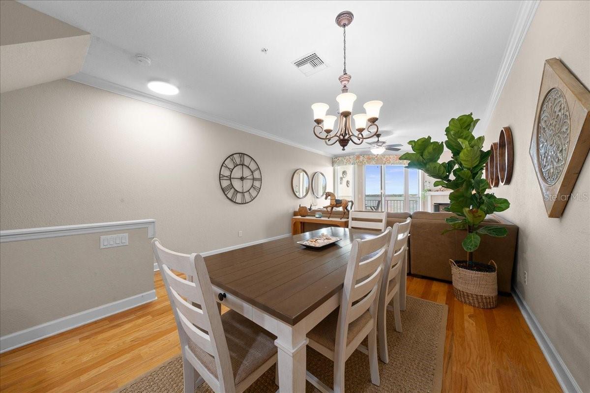 158 BRENT CIR — photo 11