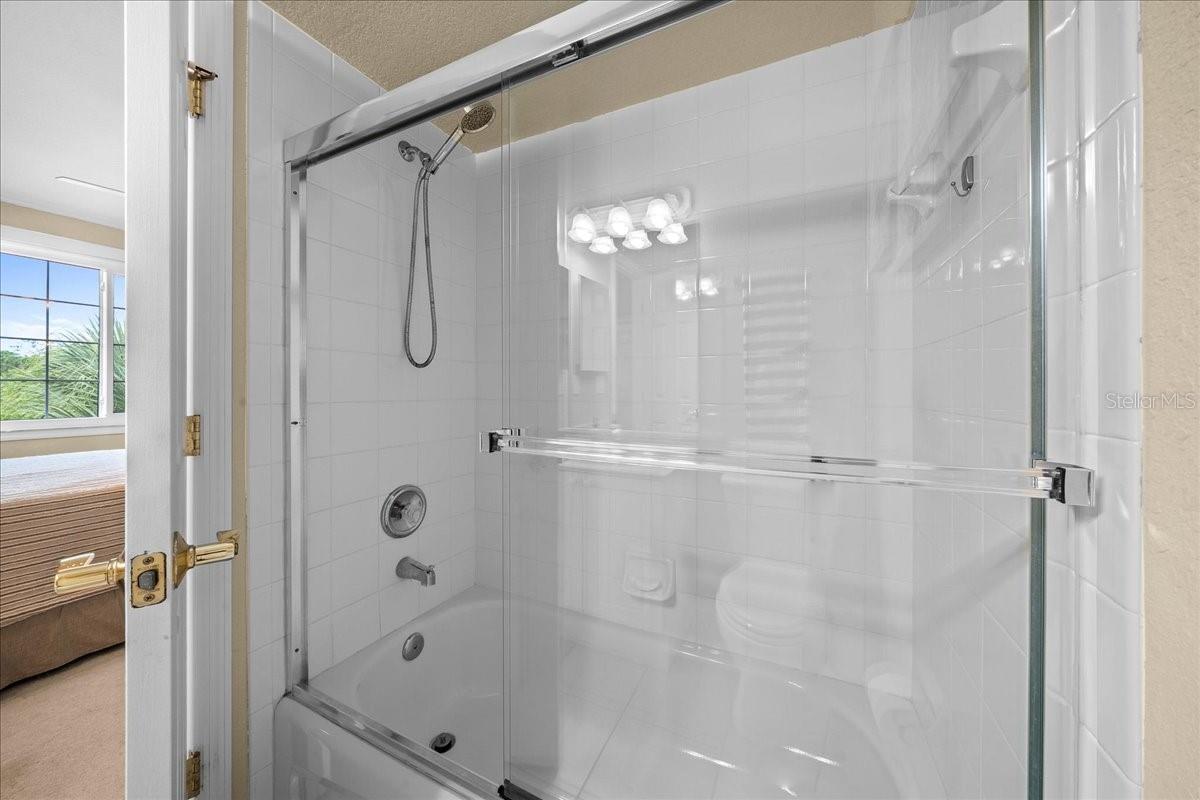 158 BRENT CIR — photo 37