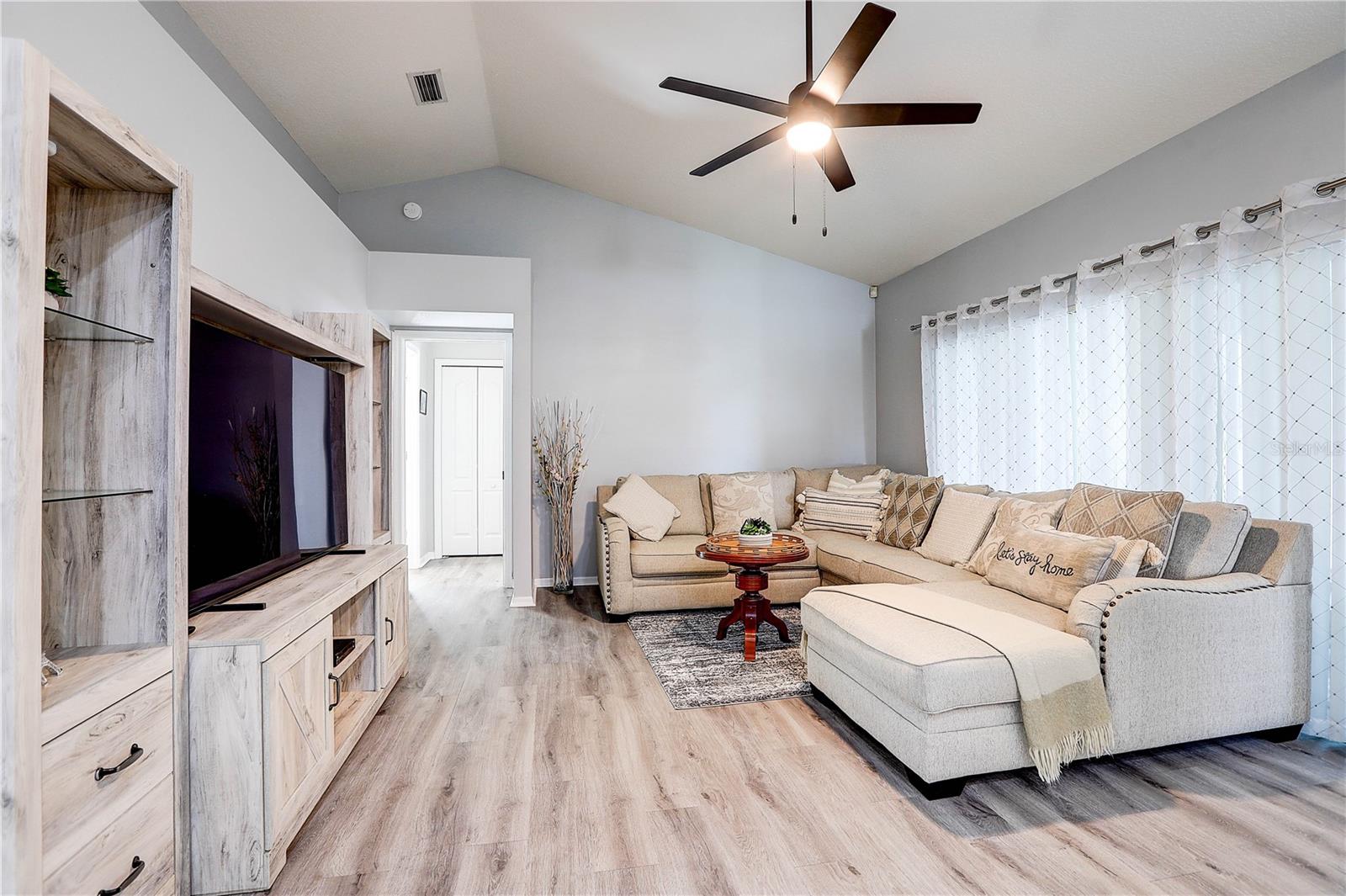 2242 TOWERING OAKS CIR — photo 20