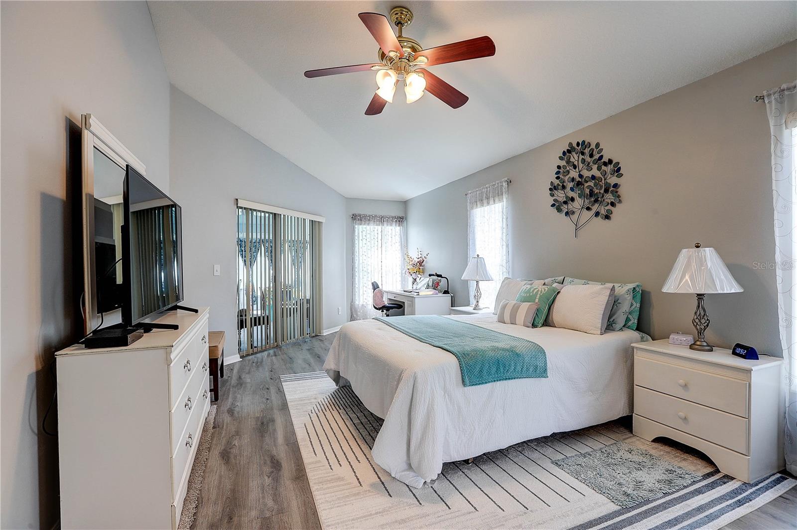 2242 TOWERING OAKS CIR — photo 13