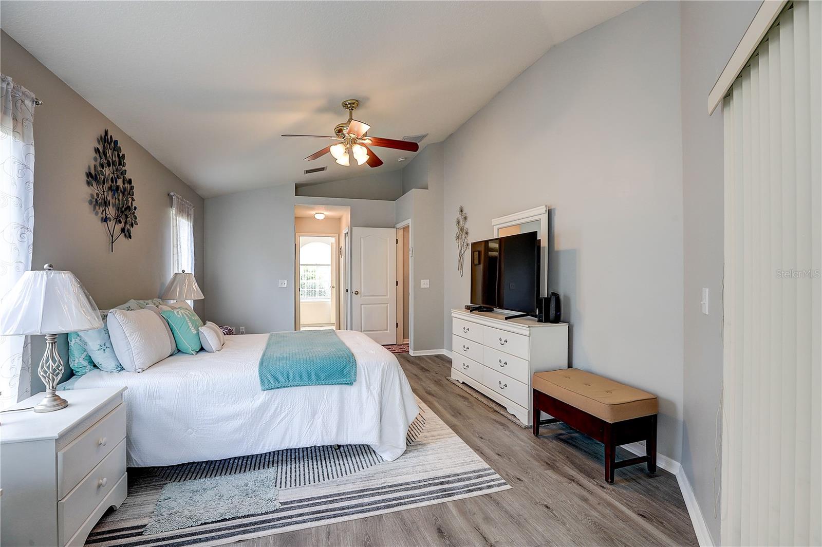 2242 TOWERING OAKS CIR — photo 15