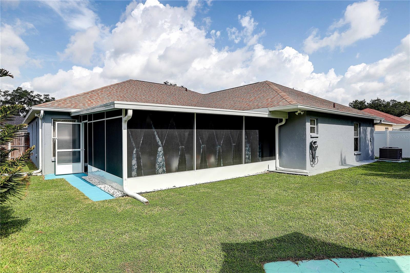 2242 TOWERING OAKS CIR — photo 33