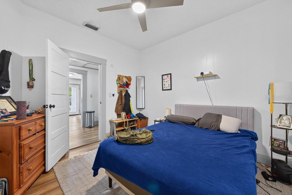 6020 N FLORA VISTA AVE — photo 21