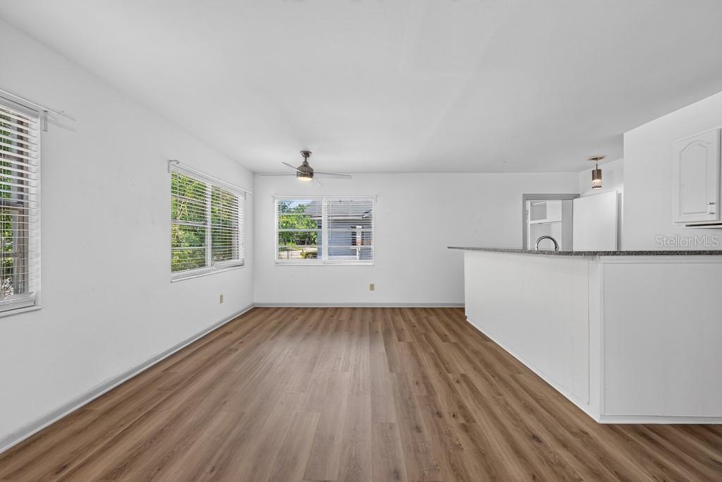 6020 N FLORA VISTA AVE — photo 29