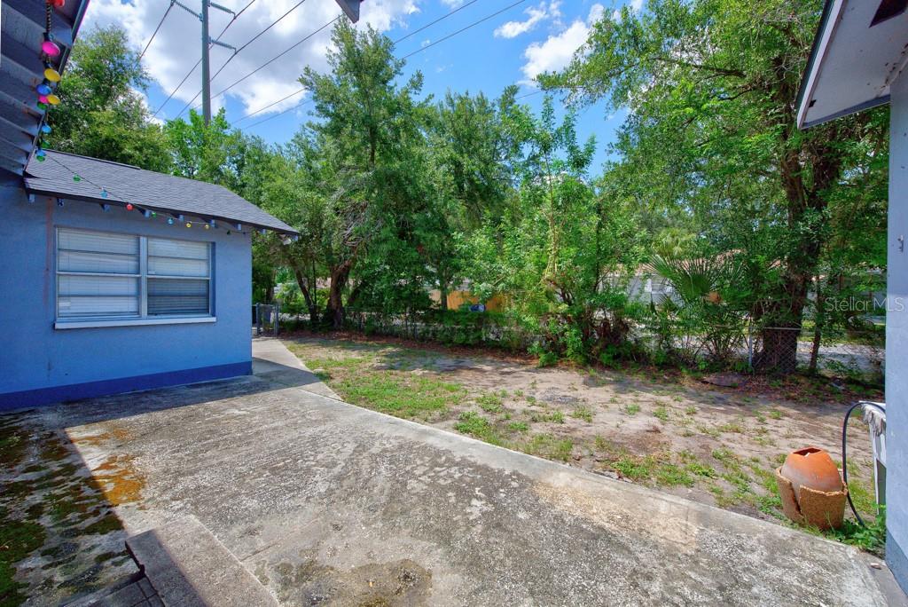6020 N FLORA VISTA AVE — photo 52