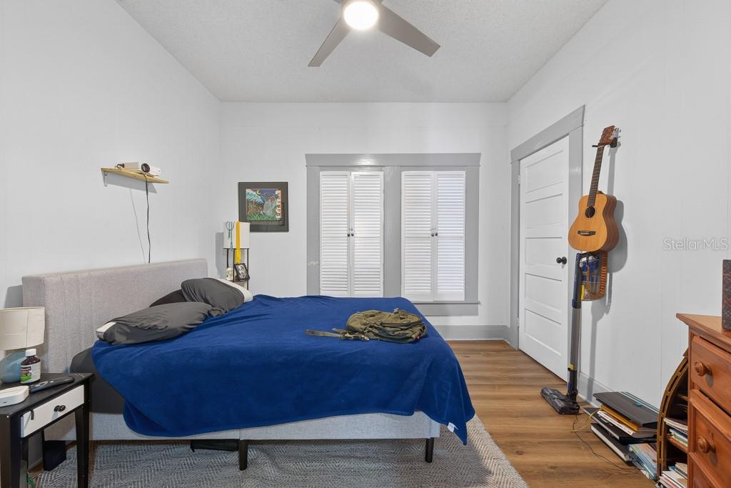 6020 N FLORA VISTA AVE — photo 19