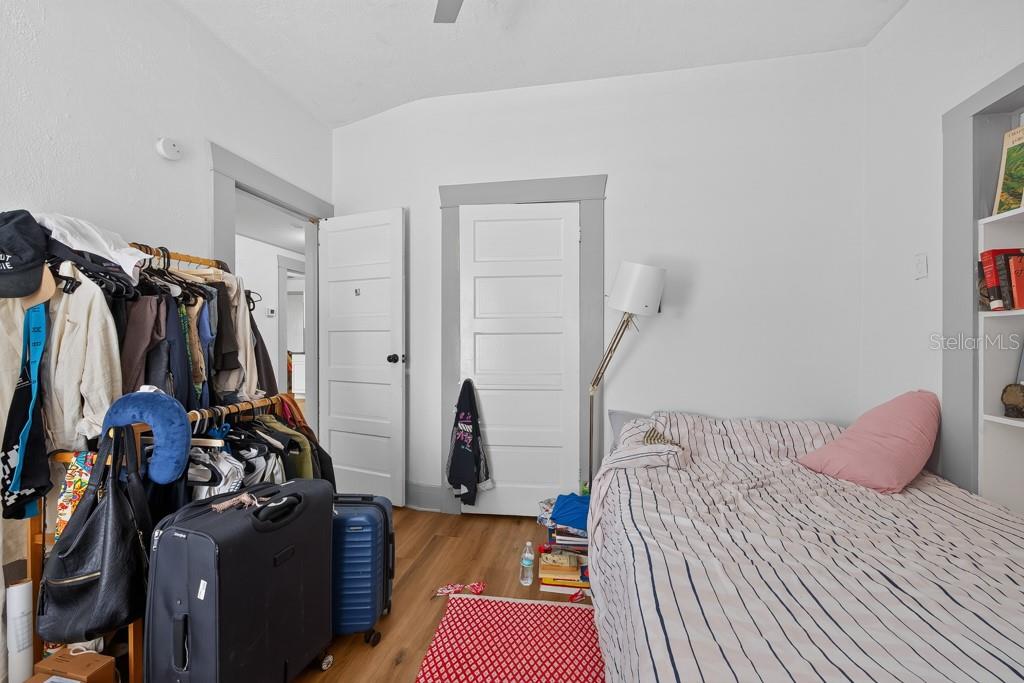 6020 N FLORA VISTA AVE — photo 25