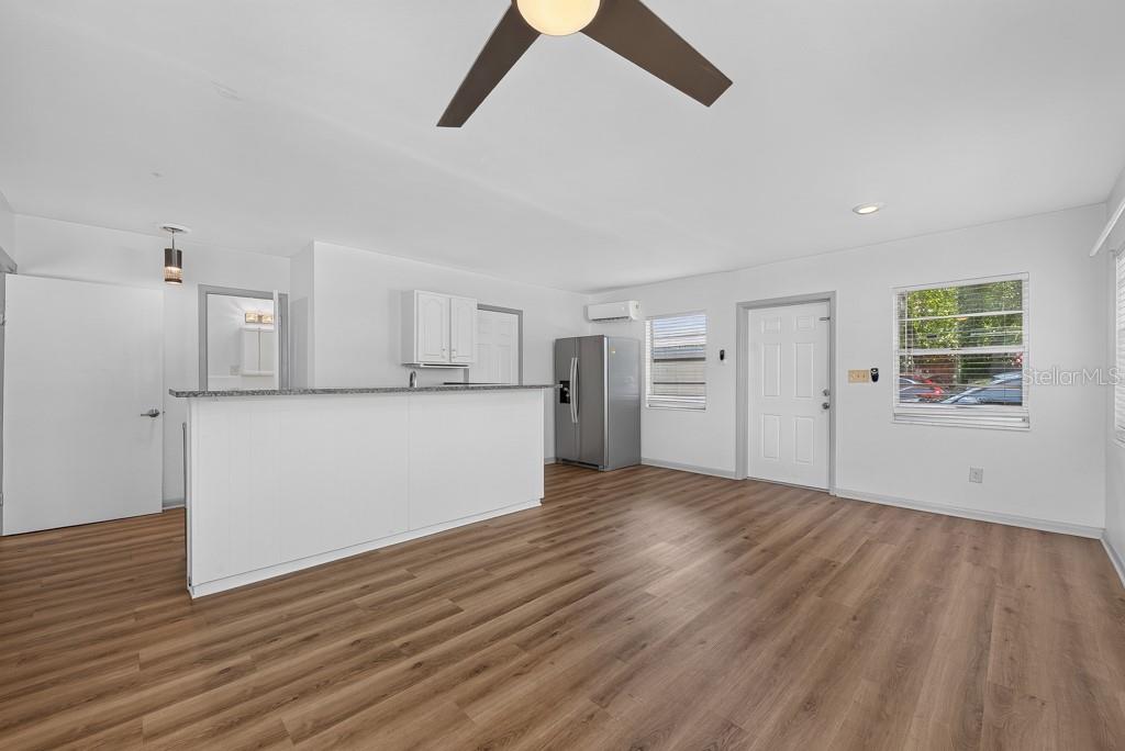 6020 N FLORA VISTA AVE — photo 32