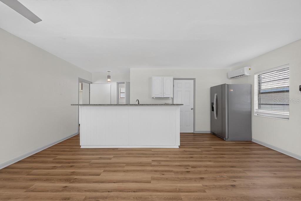 6020 N FLORA VISTA AVE — photo 31