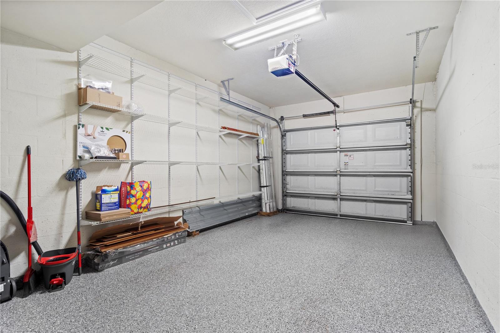 852 LANTERN WAY — photo 39