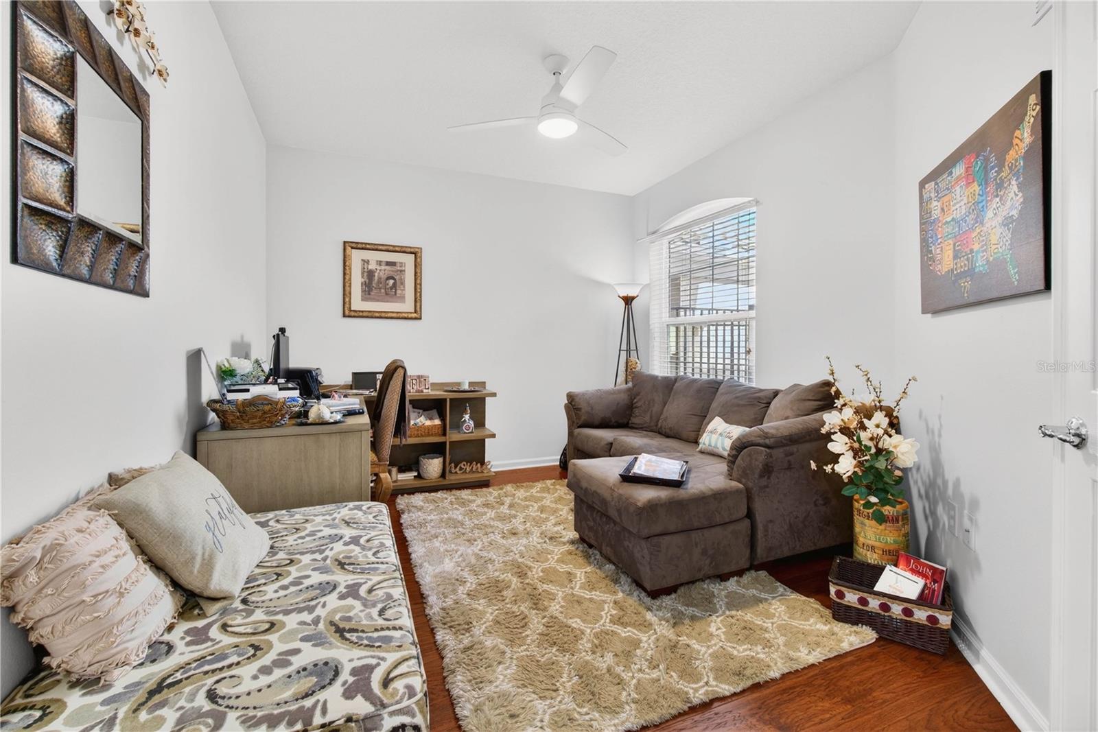 852 LANTERN WAY — photo 10