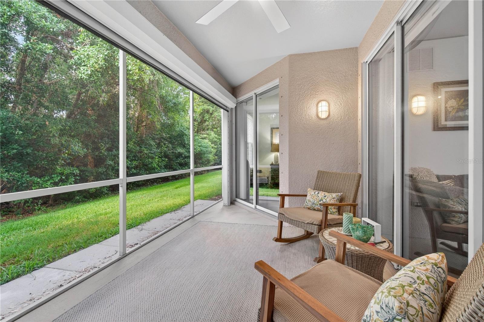 852 LANTERN WAY — photo 38