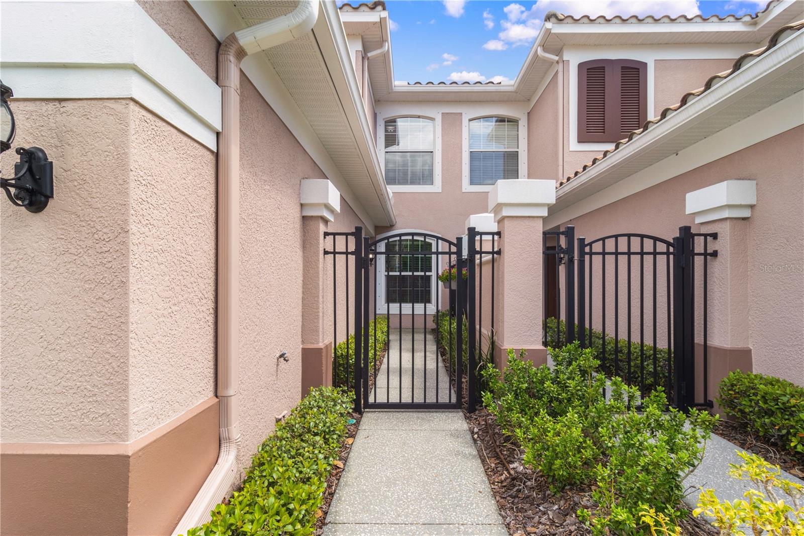 852 LANTERN WAY — photo 45