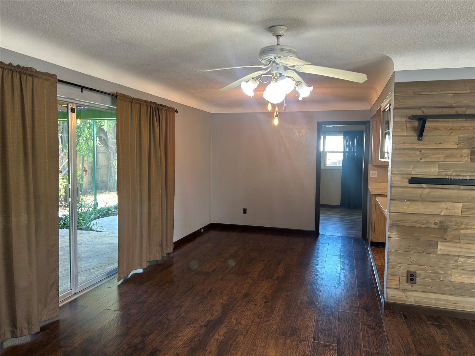 13406 BELLEWOOD AVE — photo 3