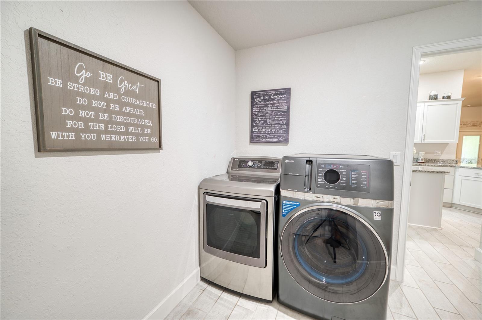 9406 43RD CT E — photo 38