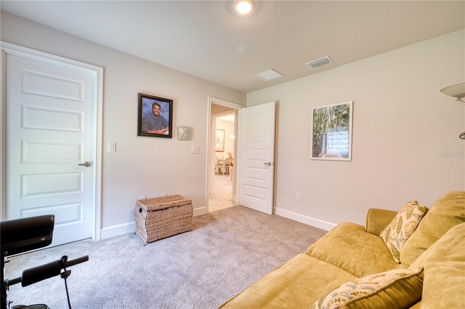 9406 43RD CT E — photo 31