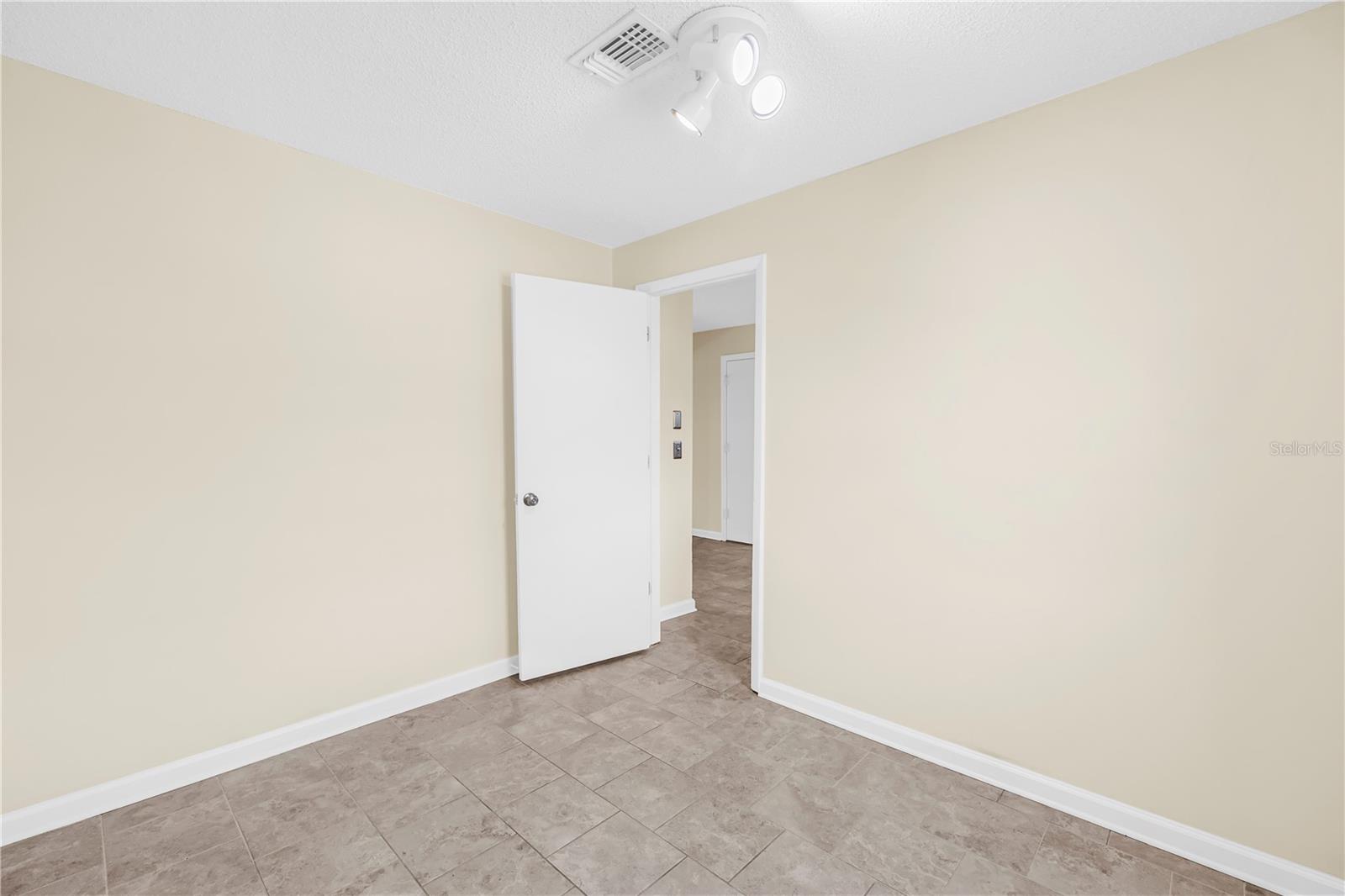 5403 SWEETWATER TERRACE CIR #5403 — photo 16