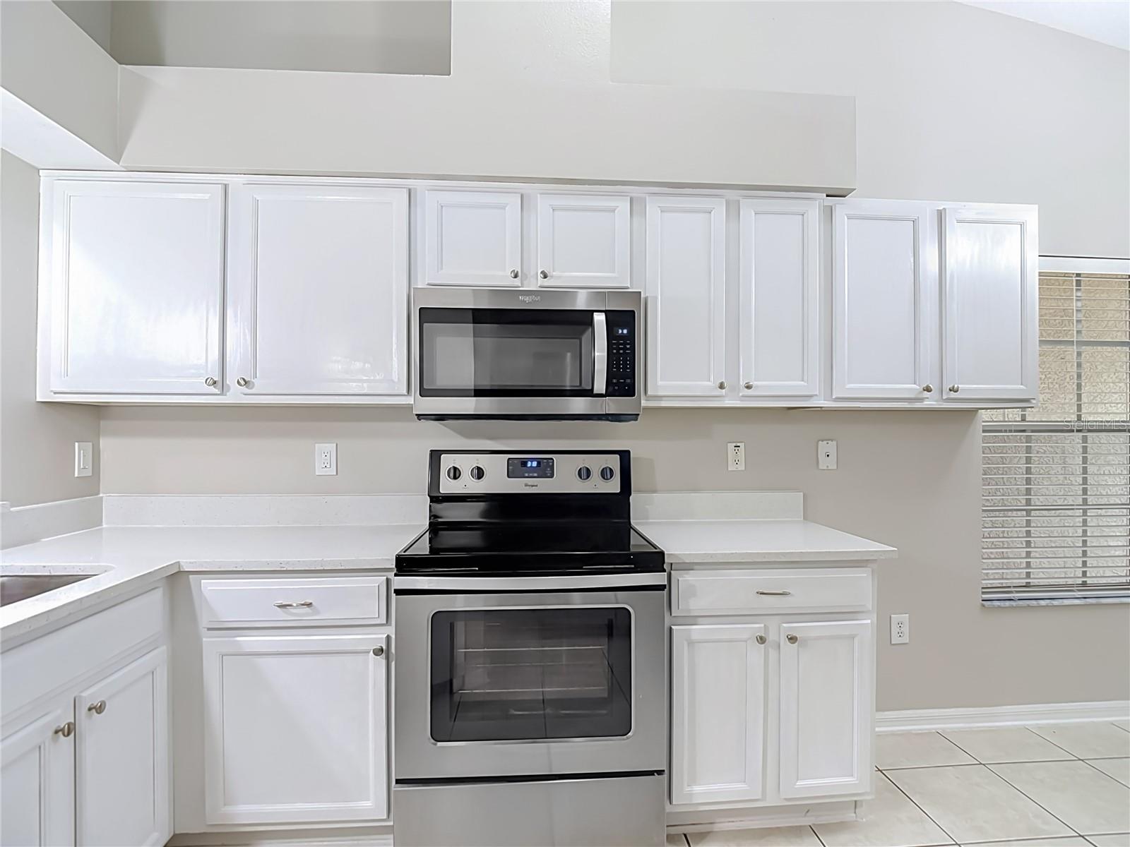 1129 CONCH CT — photo 9