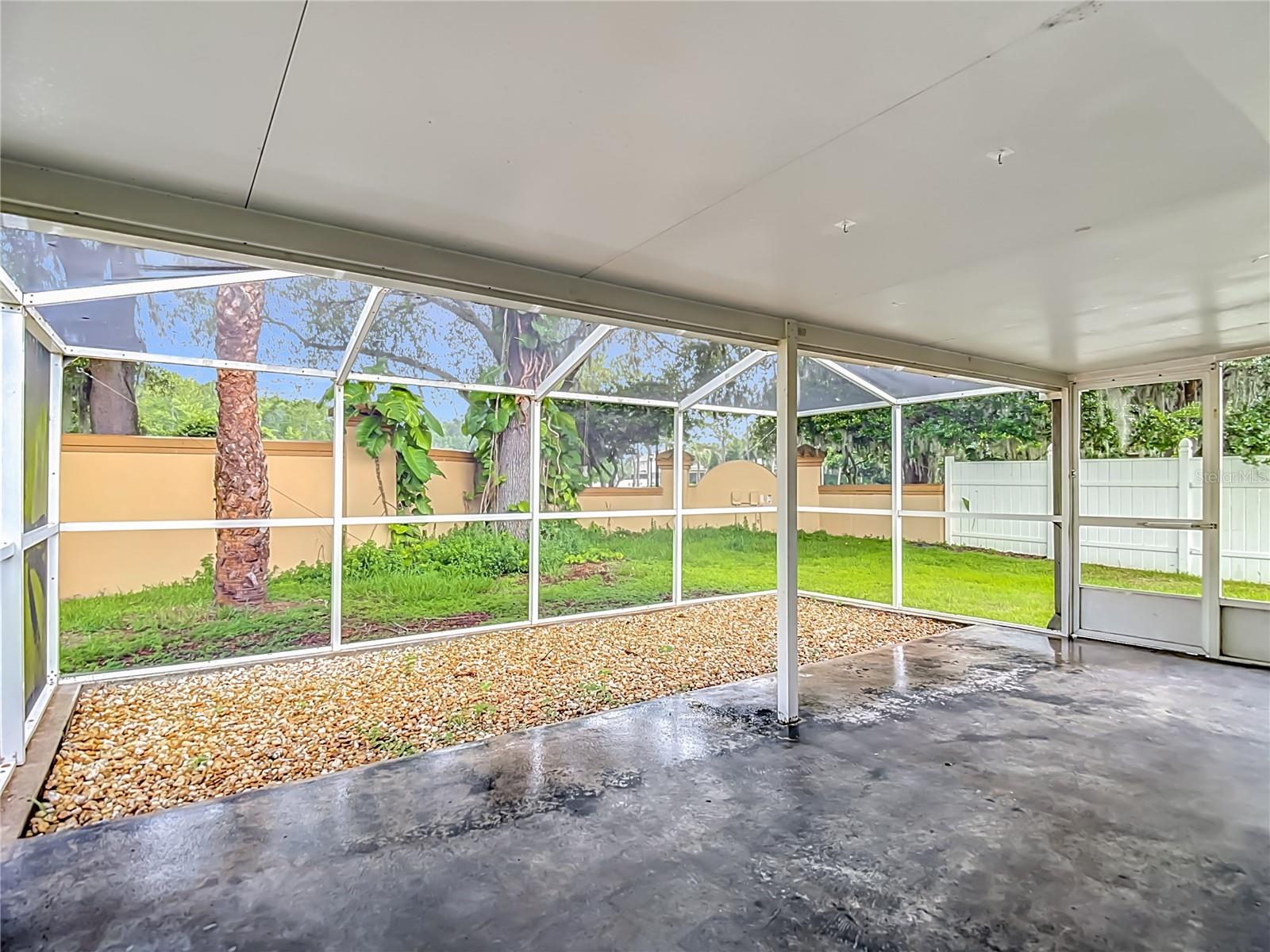 1129 CONCH CT — photo 31