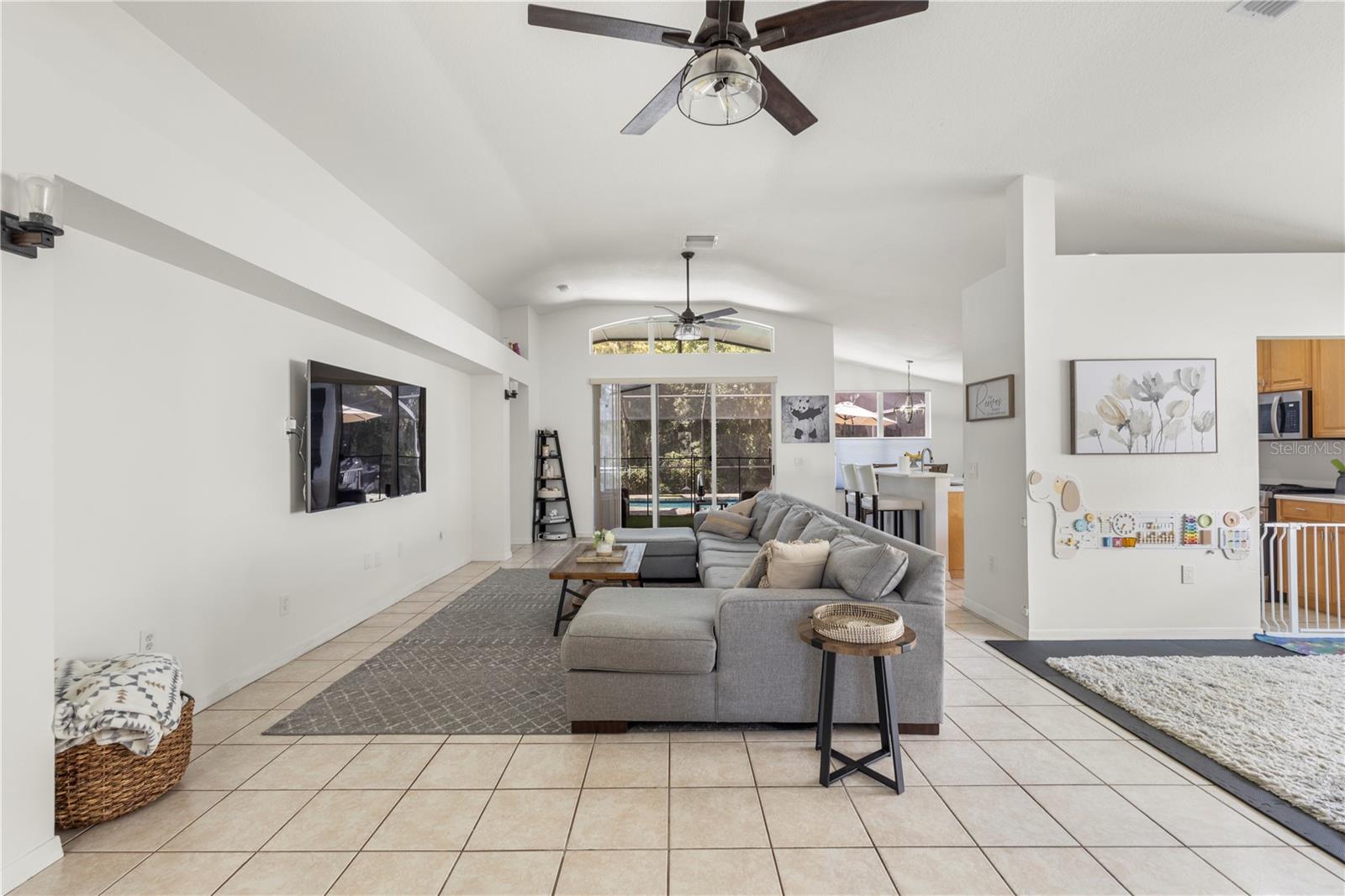 30923 IVERSON DR — photo 8