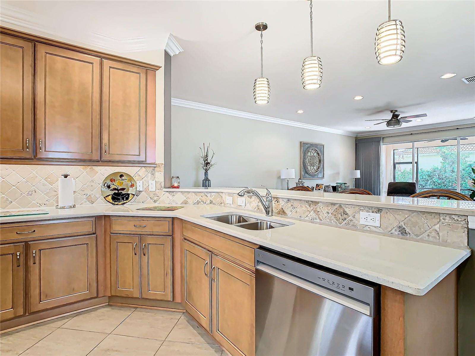 4935 MARBLE SPRINGS CIR — photo 18