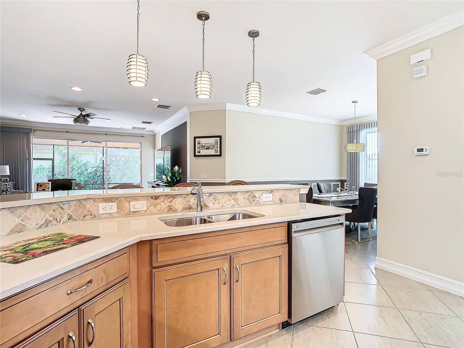 4935 MARBLE SPRINGS CIR — photo 19