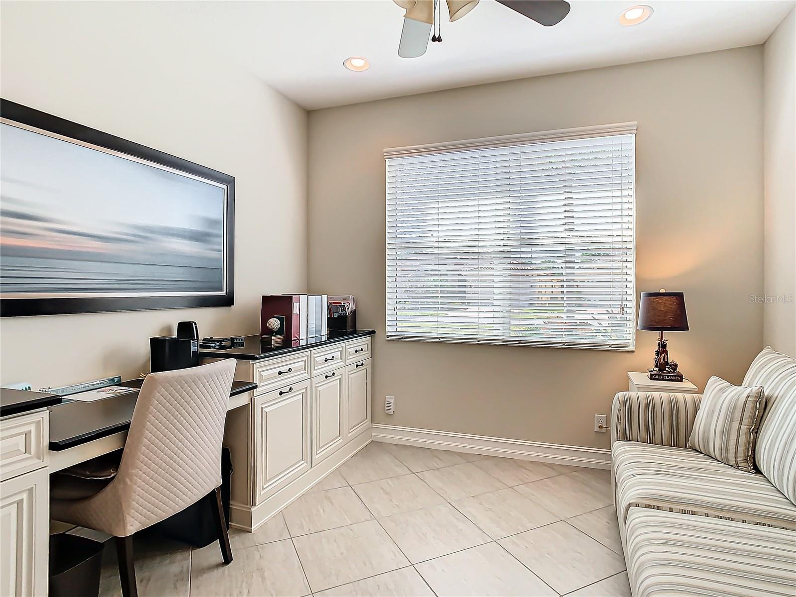 4935 MARBLE SPRINGS CIR — photo 36