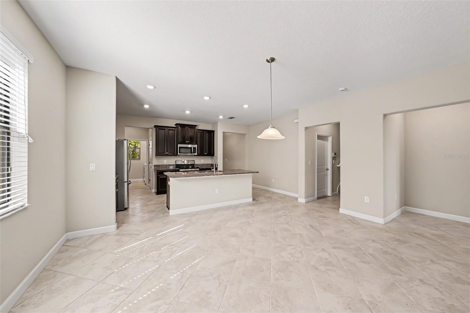 10032 SAGE CREEK DR — photo 9