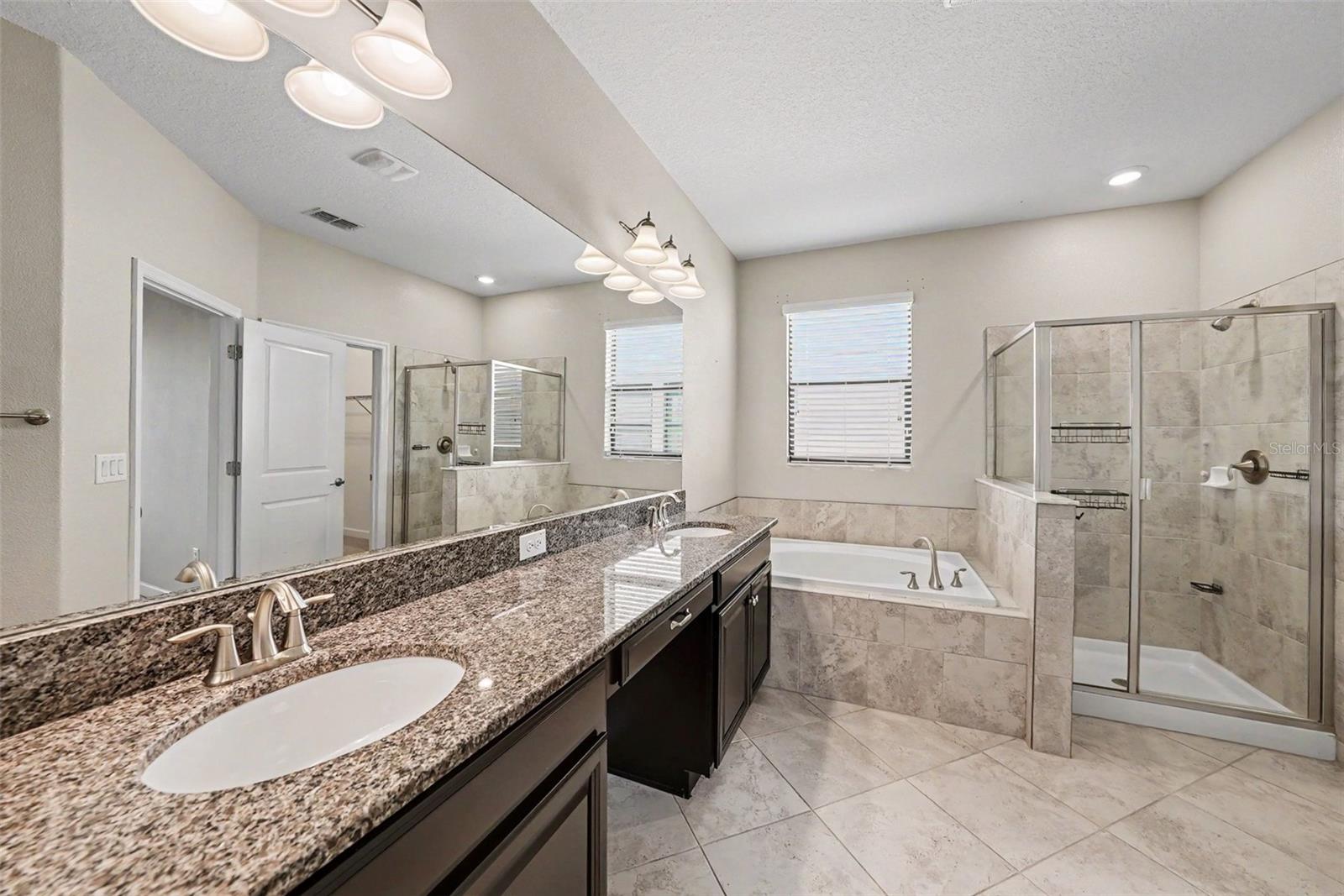 10032 SAGE CREEK DR — photo 26