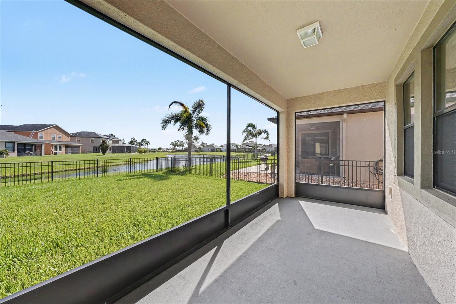 10032 SAGE CREEK DR — photo 39