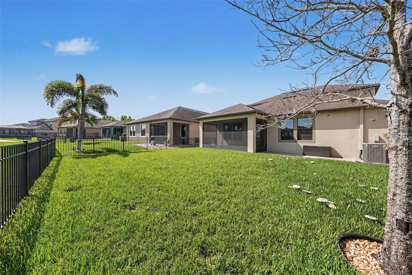 10032 SAGE CREEK DR — photo 42