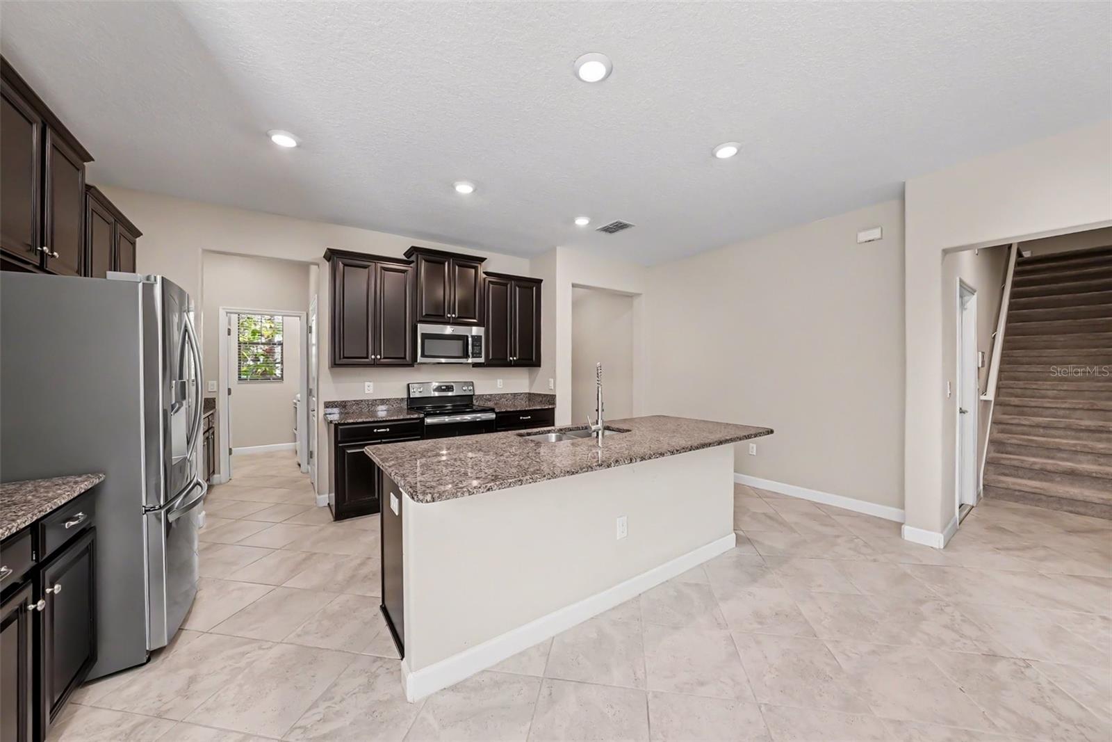 10032 SAGE CREEK DR — photo 10